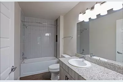 3300 Oak Creek Dr, Austin, TX 78727 - Photo 11