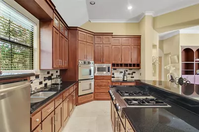 32610 Windsor Terrace, Fulshear, TX 77441 - Photo 15