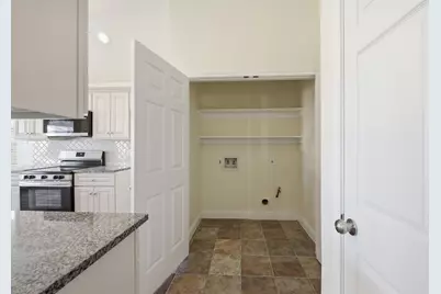 5519 Imperial Grove Drive, Houston, TX 77066 - Photo 15