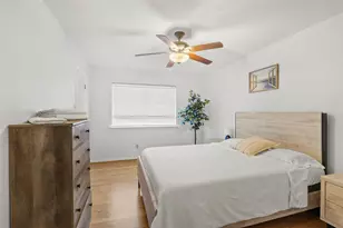 117 E Park Dr, Conroe, TX 77356 - Photo 19