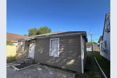 607 Bolster Street, Baytown, TX 77520 - Photo 5
