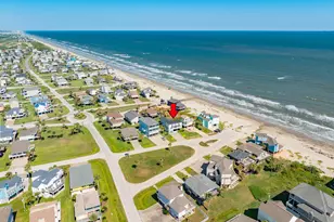 4210 Campeche Dr, Galveston, TX 77554 - Photo 5