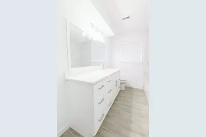 2510 Straight Creek Drive, Houston, TX 77017 - Photo 9