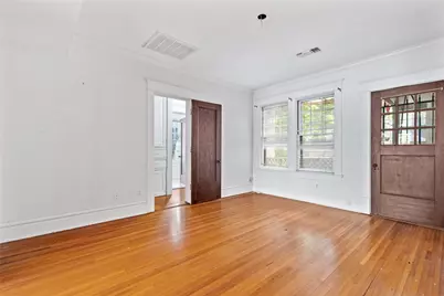 806 Winbern Street #1, Houston, TX 77002 - Photo 9