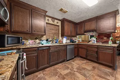 150 County Road 2296, Cleveland, TX 77327 - Photo 15