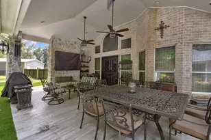 19634 Riverwalk Dr, Porter, TX 77365 - Photo 11