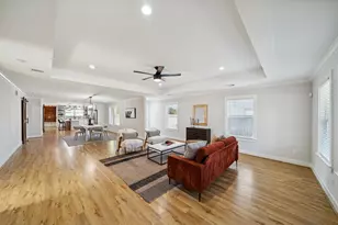 1502 Des Jardines St, Houston, TX 77023 - Photo 5