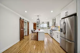 1502 Des Jardines St, Houston, TX 77023 - Photo 13