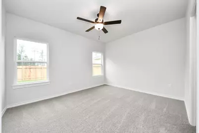 18724 Loom Drive, Conroe, TX 77306 - Photo 17