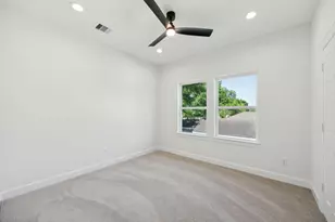 418 Delaware St, Houston, TX 77029 - Photo 17