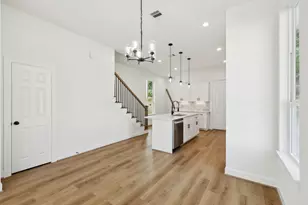 418 Delaware St, Houston, TX 77029 - Photo 1