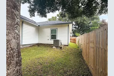 16713 E Forrestal, Montgomery, TX 77316 - Photo 11