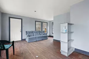 5127 Bernardo De Galvez, Galveston, TX 77551 - Photo 19