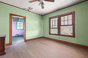 5127 Bernardo De Galvez, Galveston, TX 77551 - Photo 11