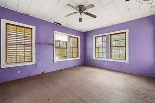 5127 Bernardo De Galvez, Galveston, TX 77551 - Photo 9