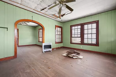 5127 Bernardo De Galvez, Galveston, TX 77551 - Photo 7