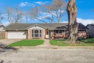 2303 Belvedere Dr, Baytown, TX 77520 - Photo 1