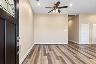 504 Nursery Rd, The Woodlands, TX 77380 - Photo 3