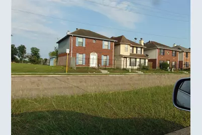 8603 Rustling Leaves Drive, Houston, TX 77083 - Photo 3