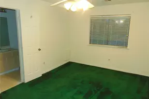 8603 Rustling Leaves Dr, Houston, TX 77083 - Photo 17