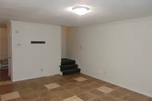 8603 Rustling Leaves Dr, Houston, TX 77083 - Photo 11