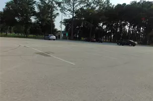 8603 Rustling Leaves Dr, Houston, TX 77083 - Photo 41