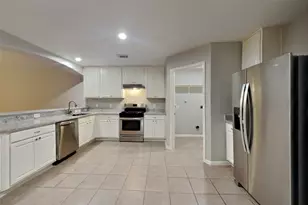 21802 Silent Jasmin Ct, Cypress, TX 77433 - Photo 5