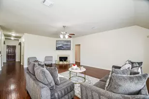 3207 Brook Arbor Ln, Sugar Land, TX 77479 - Photo 11