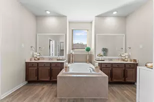 9729 Waller St, Conroe, TX 77303 - Photo 23