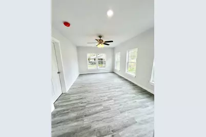 1785 S Byrd Avenue, Shepherd, TX 77371 - Photo 3