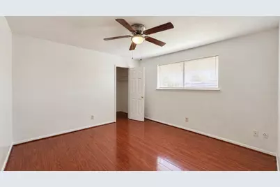 11630 Sageglen Drive, Houston, TX 77089 - Photo 17