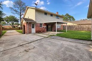 11630 Sageglen Dr, Houston, TX 77089 - Photo 21