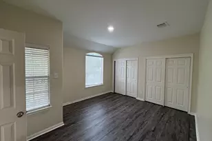 6337 Mountain Pines Ln, Katy, TX 77449 - Photo 9