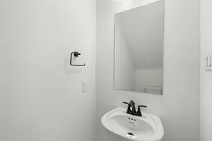 660 Crested Duck Ct, Willis, TX 77318 - Photo 7