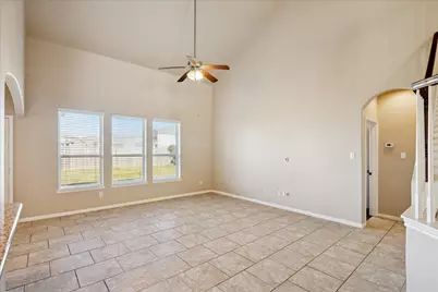 310 Kendall Crest Drive, Alvin, TX 77511 - Photo 9