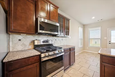 310 Kendall Crest Drive, Alvin, TX 77511 - Photo 15