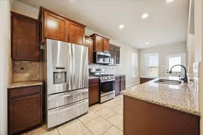 310 Kendall Crest Drive, Alvin, TX 77511 - Photo 13