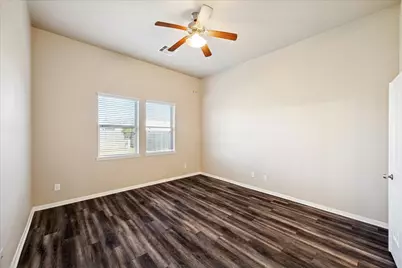 310 Kendall Crest Drive, Alvin, TX 77511 - Photo 19