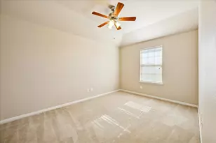 310 Kendall Crest Dr, Alvin, TX 77511 - Photo 25