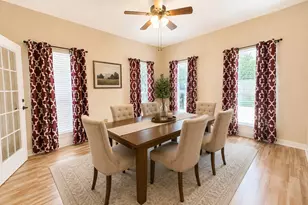 2204 Springwood Dr, Brenham, TX 77833 - Photo 9