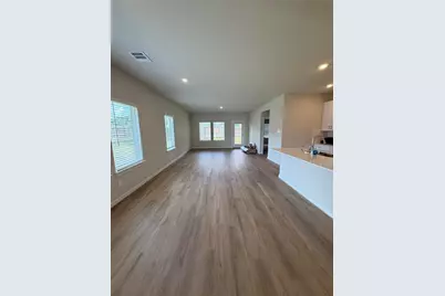6816 Hart Oak Dr, Conroe, TX 77304 - Photo 5