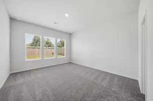 1568 Elm Ct, Angleton, TX 77515 - Photo 17