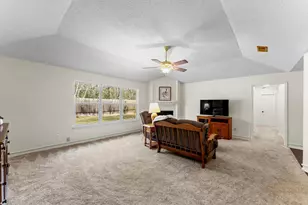 17815 Heritage Colony Ct, Webster, TX 77598 - Photo 9