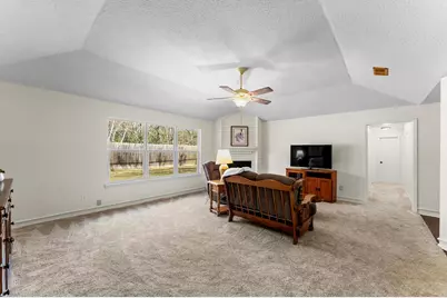 17815 Heritage Colony Court, Webster, TX 77598 - Photo 9