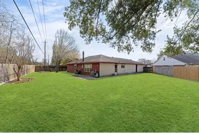 17815 Heritage Colony Court, Webster, TX 77598 - Photo 15