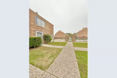 4166 Belle Park Drive #4166, Houston, TX 77072 - Photo 5