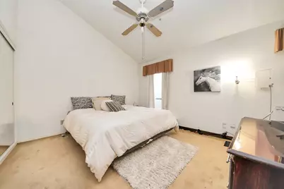 7728 Challie Lane, Houston, TX 77088 - Photo 15