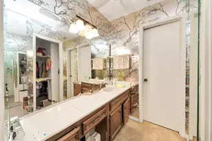 7728 Challie Ln, Houston, TX 77088 - Photo 17