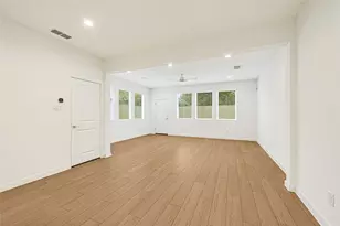 3227 Dennis St, Houston, TX 77004 - Photo 5