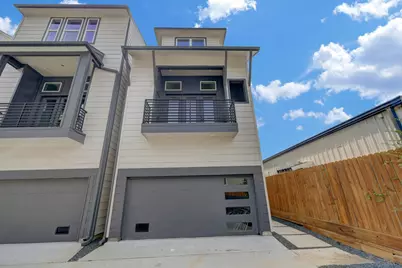 1537 W 24th Street #A, Houston, TX 77008 - Photo 1